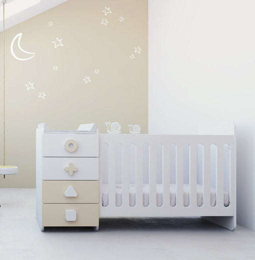 Baby to toddler cot