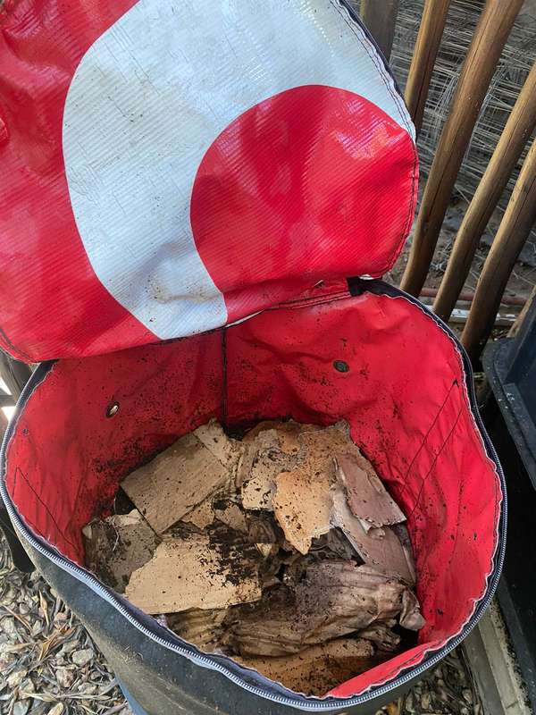 Worm Farm Compost Bag (25L) + Worms Starter Kit & Coir