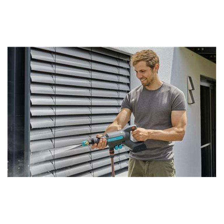 GARDENA Battery Medium Pressure Washer AquaClean 18V/24Bar P4A SOLO (Excl Batteries)