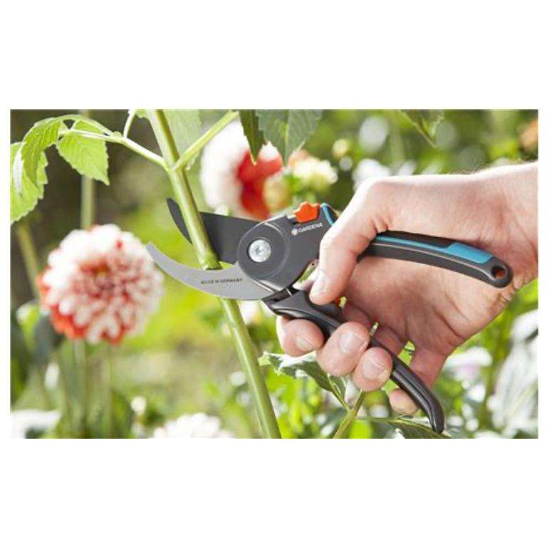 GARDENA Secateurs Bypass - 24mm