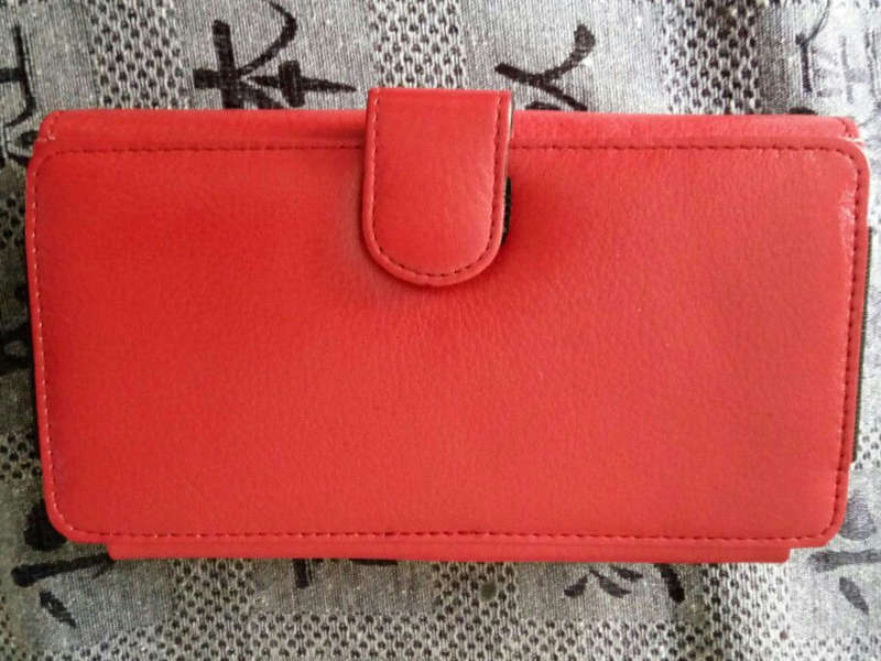 100% Genuine Buffalo Leather Ladies Wallets - Red