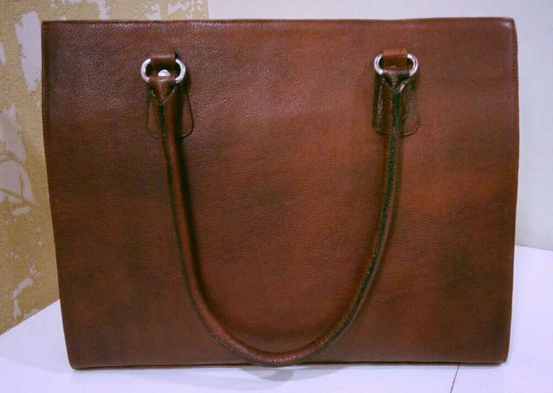100% Genuine Buffalo Leather Elegant Formal Everyday Handbag - Tan Brown