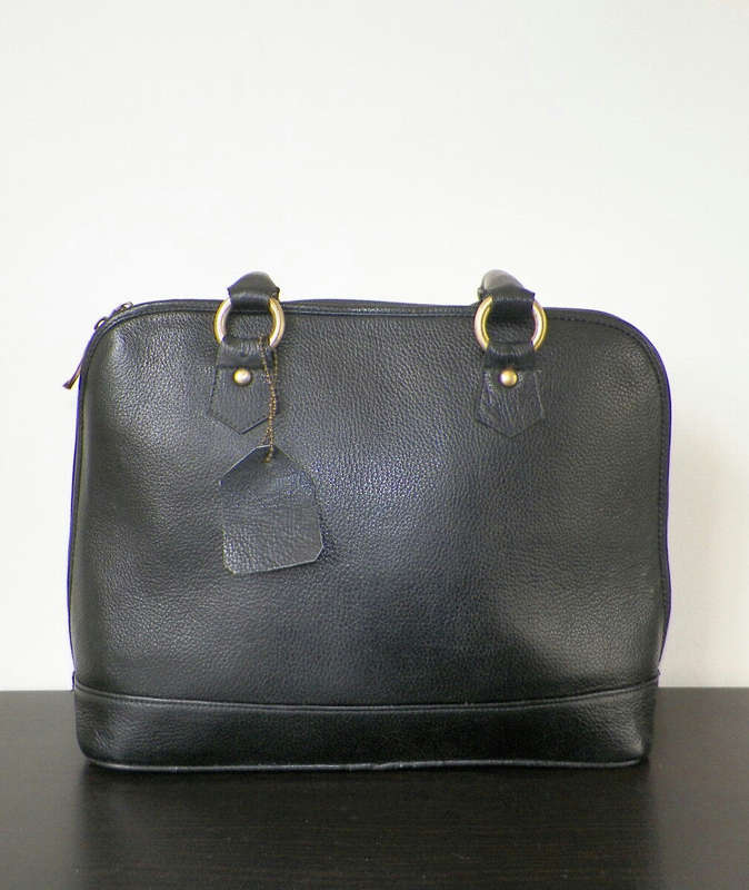 100% Genuine Buffalo Leather Elegant  Everyday Formal Handbag - Black