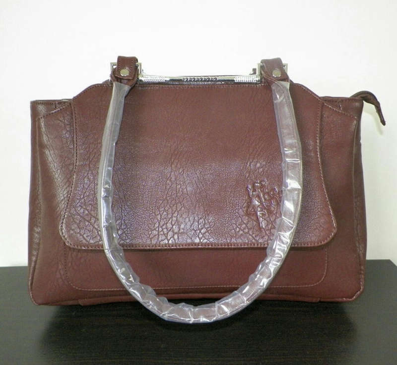 Elegant Casual Everyday Handbag - Brown