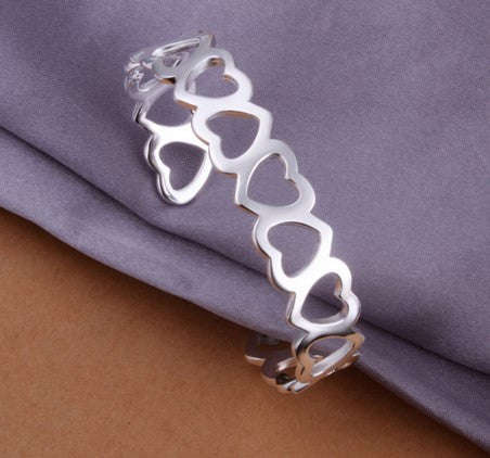 Hollow Heart Bracelet