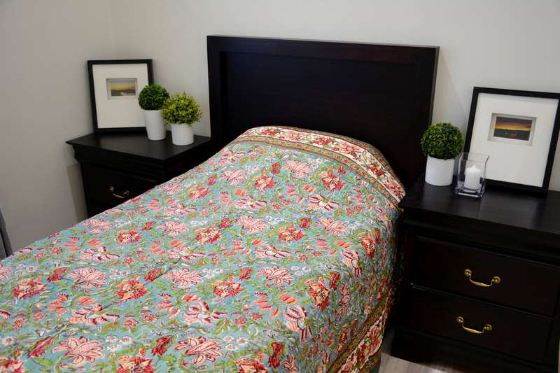 MULTI FLORAL COTTON DUVET/BEDCOVER - KING EXTRA LENGTH 280x250cm