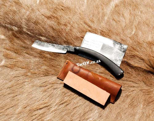 Rutherford Forge Razor