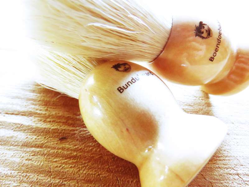 Boar Brush - Boendoebaard / Black