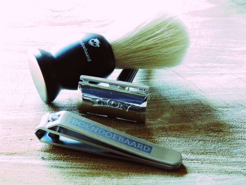 Boar Brush - Boendoebaard / Black