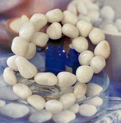 Natural Petite Bracelets