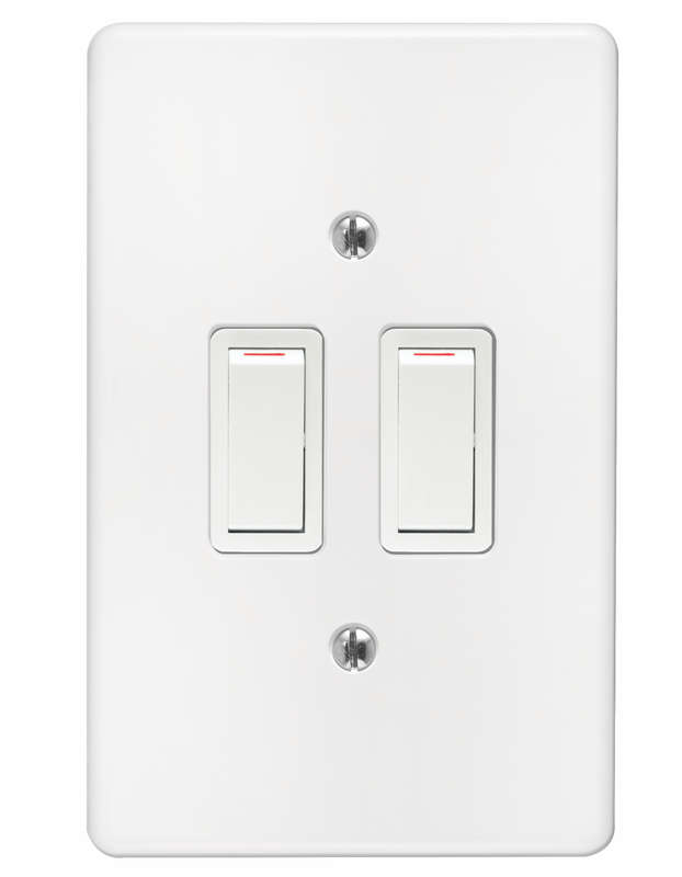 CRABTREE CLASSIC 2 LEVER 1 WAY SWITCH + COVER 4X2