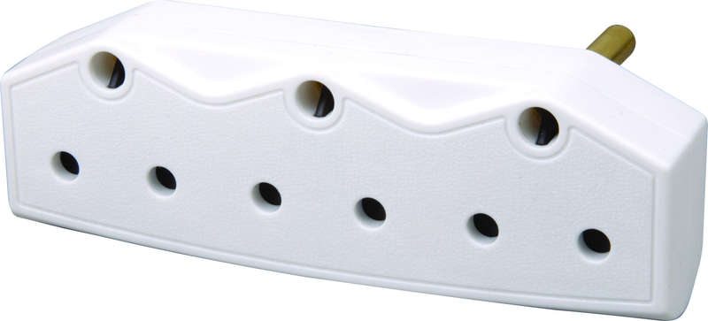 LESCO 3 X 16A ADAPTOR