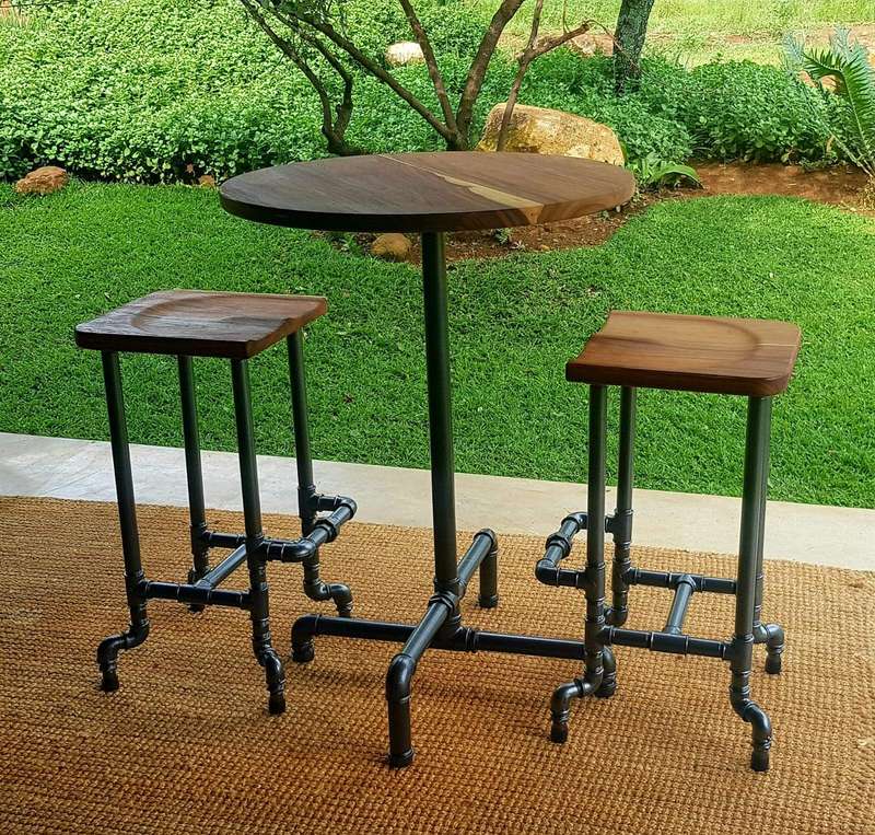Bar Pipe Stool with foot rail