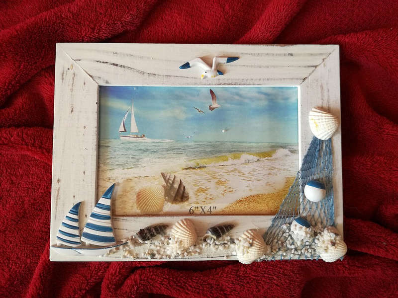 Horizontal Photo Frames with Beach Theme detail - Striped Sailboat