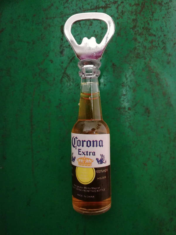 Magnetic Corona Extra Bottle Opener