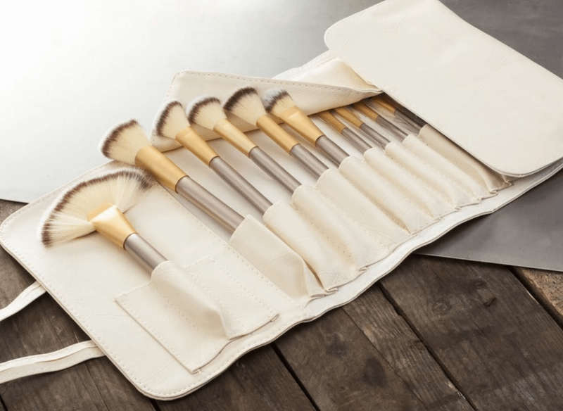 12 Piece Champagne Gold Makeup Brushes Set