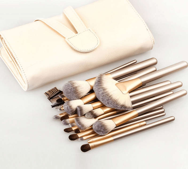 12 Piece Champagne Gold Makeup Brushes Set