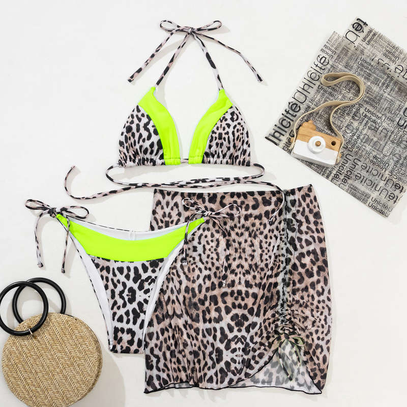 Iconix Sexy Two-Tone Leopard Print Bikini 3 Piece Set - Green