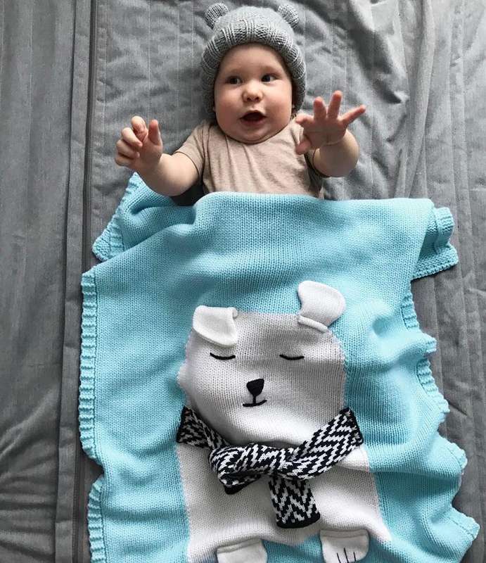 Knitted Baby Bear Blanket