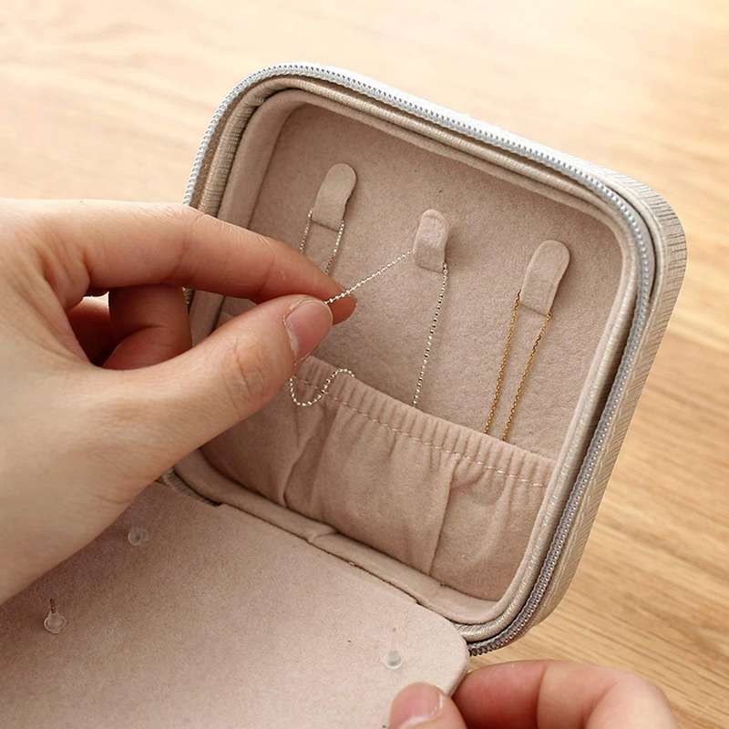 On-The-Go Jewelry Storage Box with Zip - Pearl with Eiffel Tower