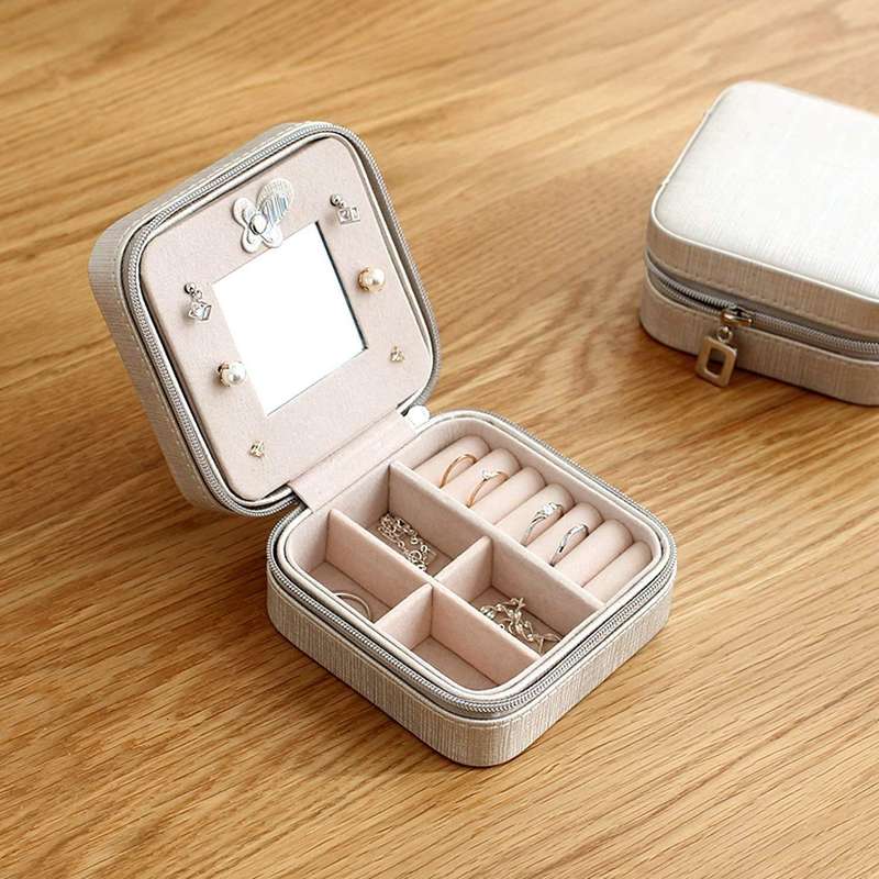 On-The-Go Jewelry Storage Box with Zip - Pearl with Eiffel Tower