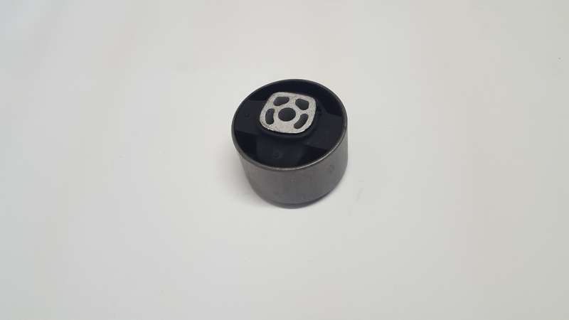 ENGINE MOUNTING BUSH CITROEN PEUGEOT