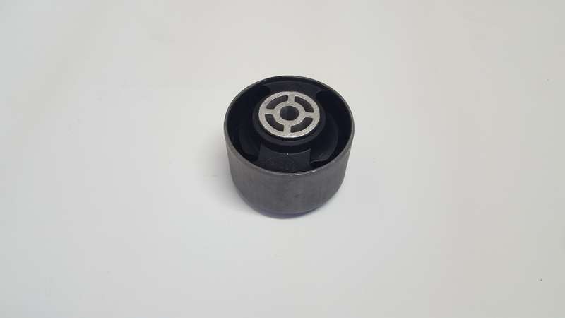 ENGINE MOUNTING BUSH CITROEN PEUGEOT LOWER