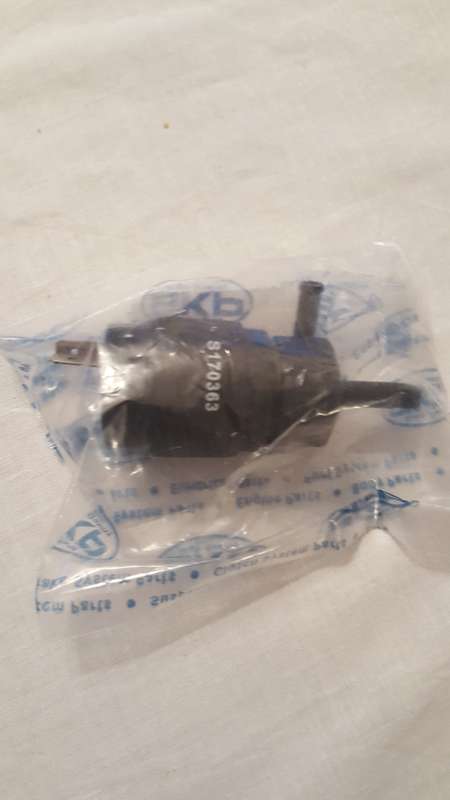 Windscreen Washer Pump VW Golf I 2 Audi Kombi