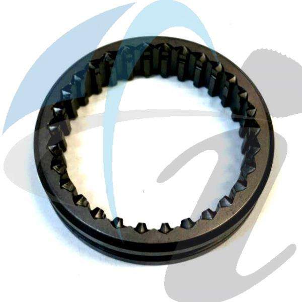 NISSAN HARDBODY 2.4 5TH/REV SLEEVE