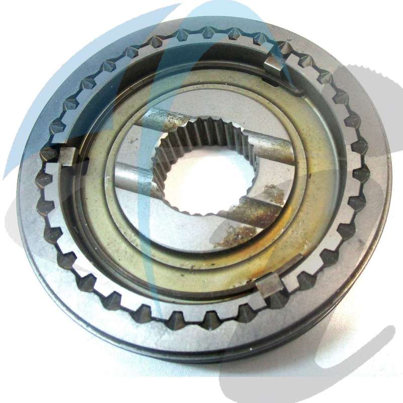 MAZDA BT50 5TH HUB & SLEEVE