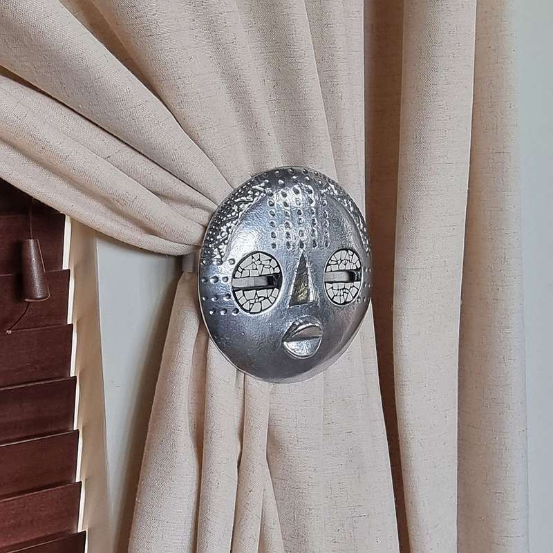 Baluba Mask Tie Backs (Pair) - Aluminium
