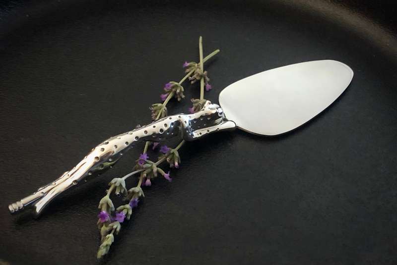 Cake Server (232MM) - Cheetah Africa Collection - Diana Carmichael