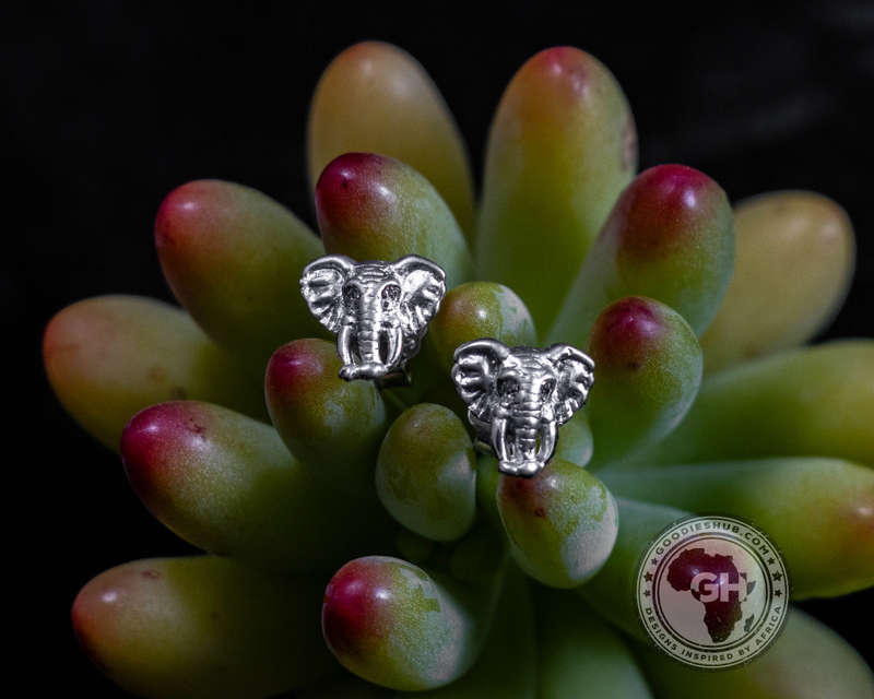 Earrings Silver - Africa Elephant Head and Diamond Eyes