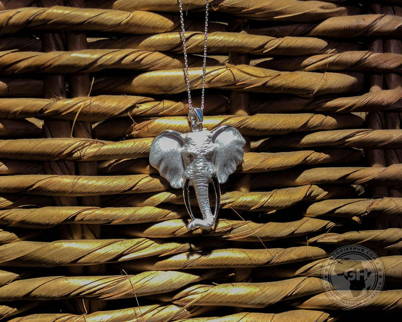 Pendant Silver Large - Africa Elephant Head with Diamond Eyes & 45cm Chain