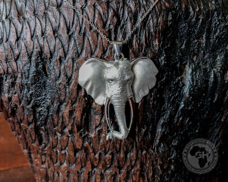 Pendant Silver Large - Africa Elephant Head with Diamond Eyes & 45cm Chain