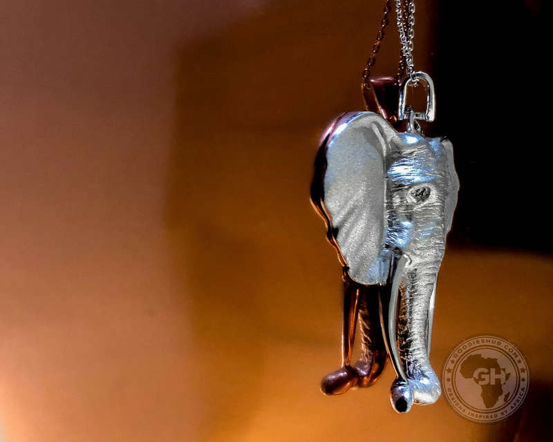Pendant Silver Large - Africa Elephant Head with Diamond Eyes & 45cm Chain