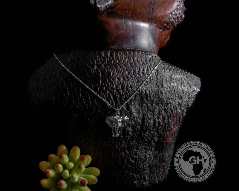 Pendant Silver Small - Africa Elephant Head with Diamond Eyes & Chain 45cm