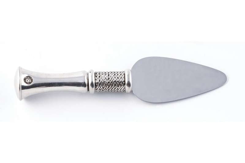 Spreader / Lifter - Noblesse Collection - Diana Carmichael