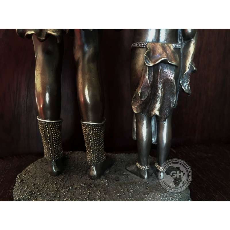 Himba Mother African Figurine Bronze Sculpture