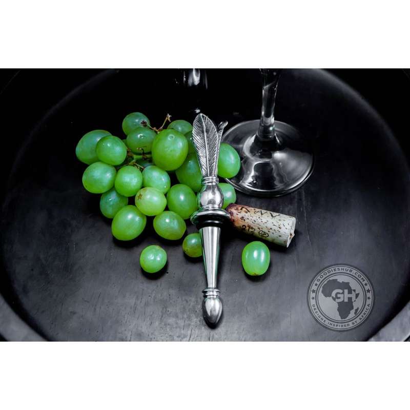 Bottle Stopper 3 Feather - Usiba Lwe Nyoni Collection - Diana Carmichael
