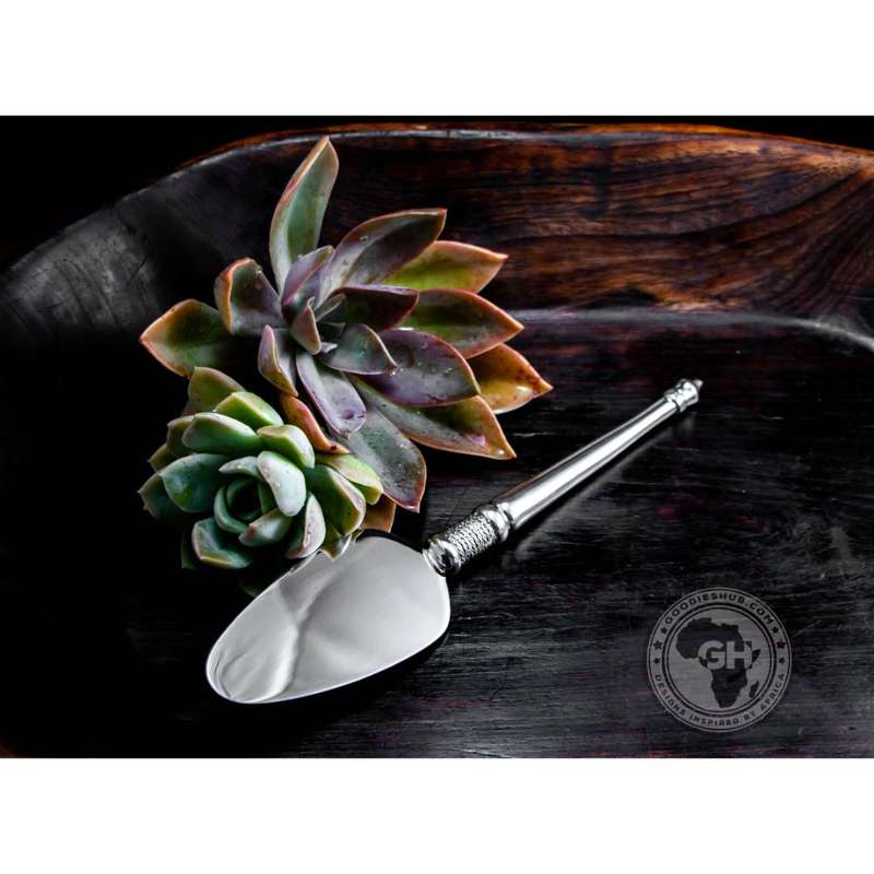 Cake Server - Noble Collection - Diana Carmichael