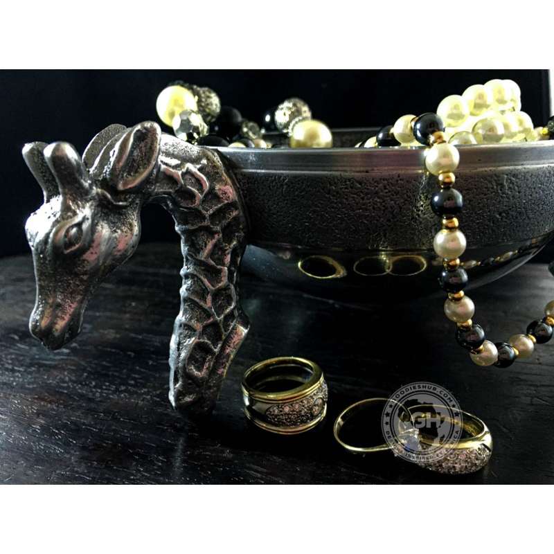 Giraffe Snack Bowl Small - Lamu Aluminium Tableware