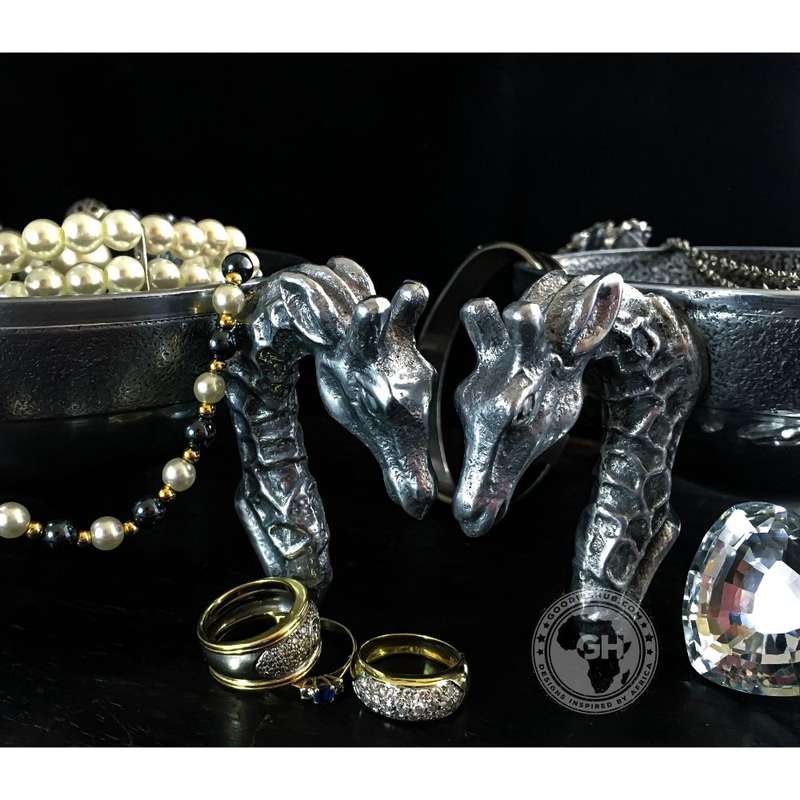 Giraffe Snack Bowl Small - Lamu Aluminium Tableware