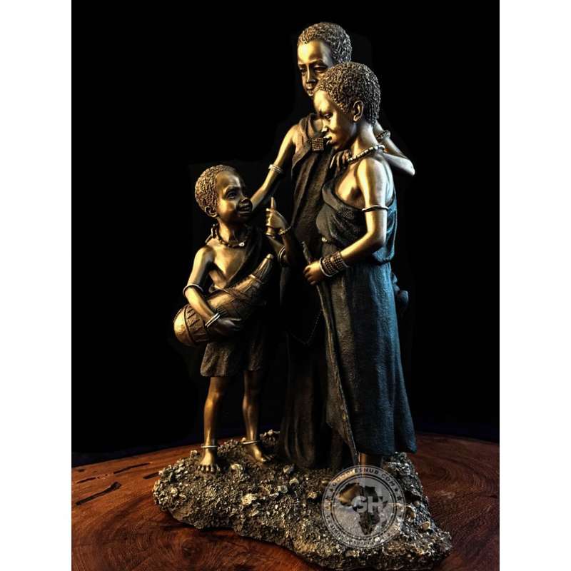 Kesho Morani African Figurine Bronze Sculpture