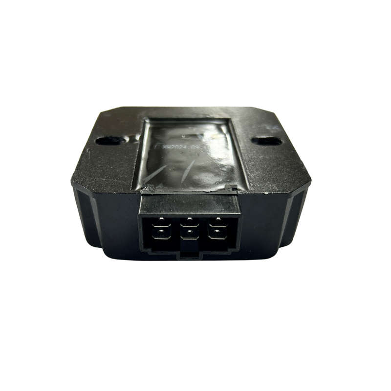 Aftermarket GY6 6 Pin Regulator