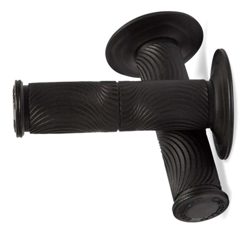 Circuit Equipment Cobra II Black Grips
