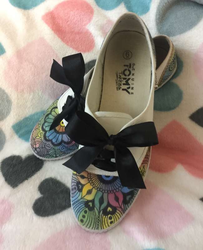 SPECIAL!! Funky Shooze Unique Hand painted Sneakers - Size 5 only! - White Shoe - Color