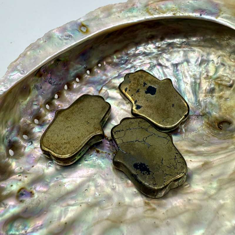 Pyrite Hand Of Hamsa Crystal