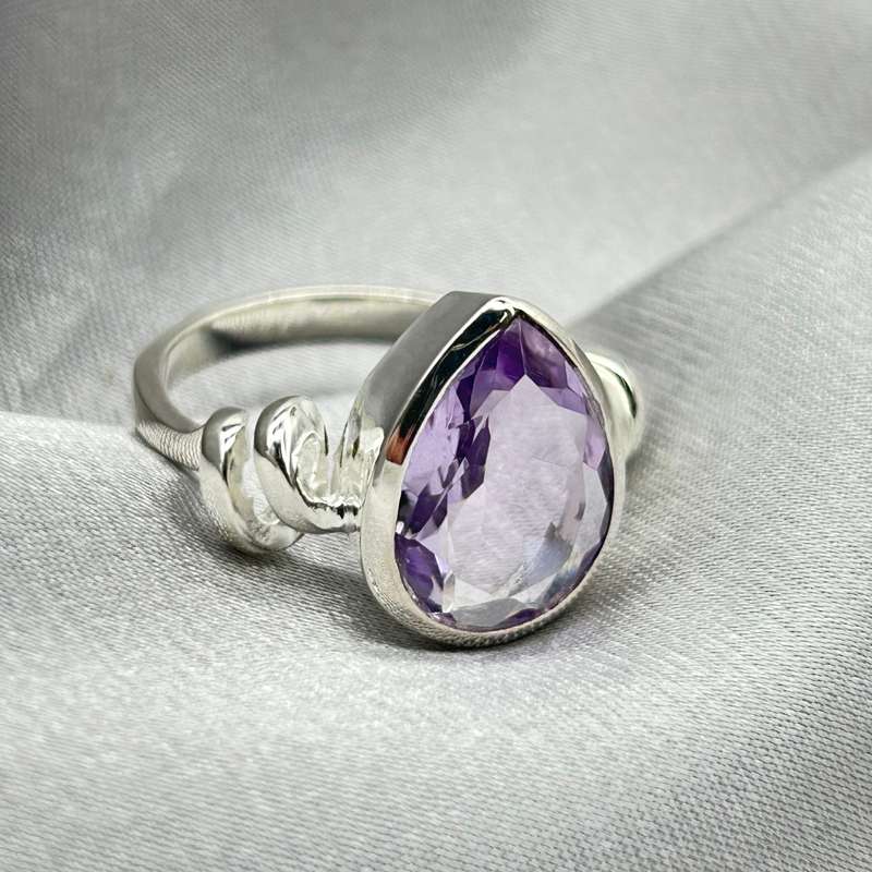 Sterling Silver Faceted Amethyst Crystal Ring