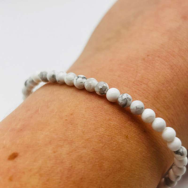 Howlite Crystal Bracelet